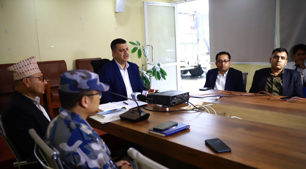 सुन तस्करी प्रकरणको सम्पूर्ण अनुसन्धान गर्ने जिम्मा नेपाल प्रहरीलाई, राजस्वले बुझायो फाइल