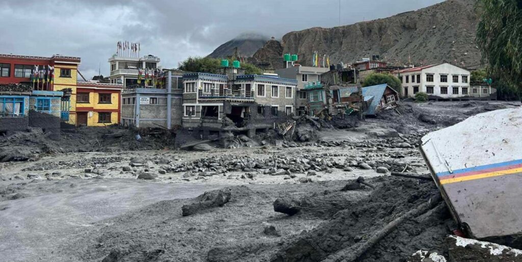 हेर्दाहेर्दै कागबेनी बजार बन्यो बगर, त्रसित छन् स्थानीय