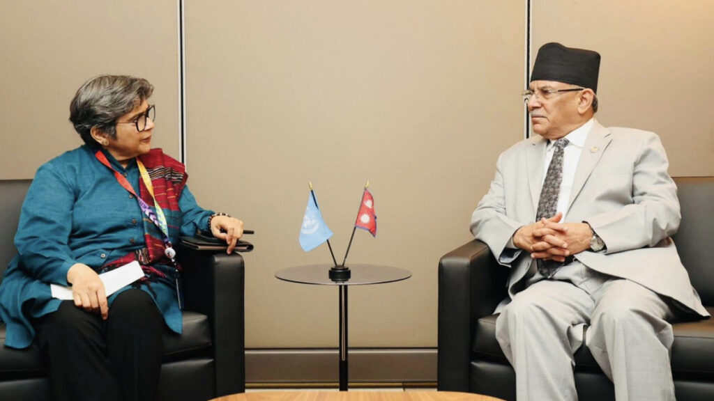 प्रधानमन्त्री प्रचण्डसँग राष्ट्रसंघीय उच्च प्रतिनिधि फतिमाको भेट