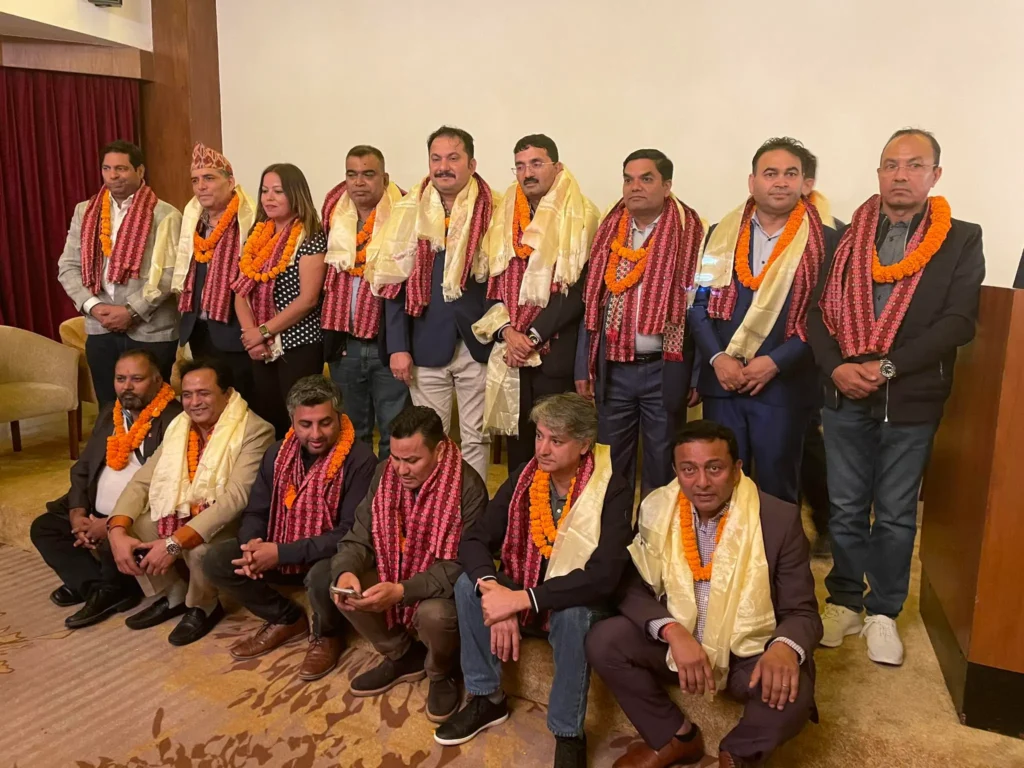 फेरि फुट्यो एनआरएनए, बन्यो आरके शर्माको नेतृत्वमा नयाँ कमिटी