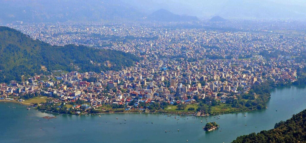 पोखराको लेकसाइड चौबिसै घण्टा खोल्न पाउने