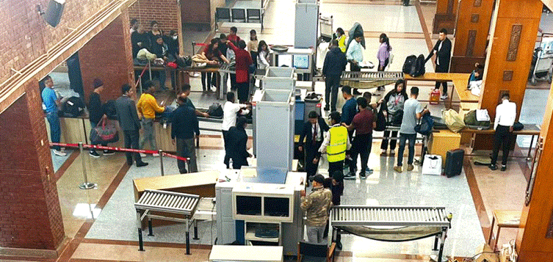 त्रिभुवन अन्तर्राष्ट्रिय विमानस्थलको भन्सारमा सशस्त्र प्रहरी परिचालन