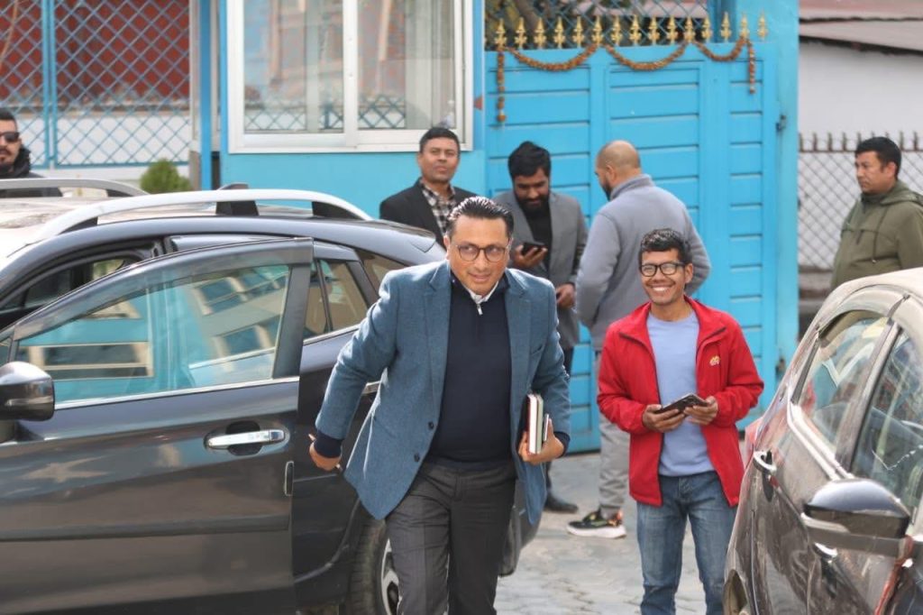 उम्मेदवार छनोटका लागि स्वर्णिम वाग्लेको नेतृत्वमा कार्यदल गठन