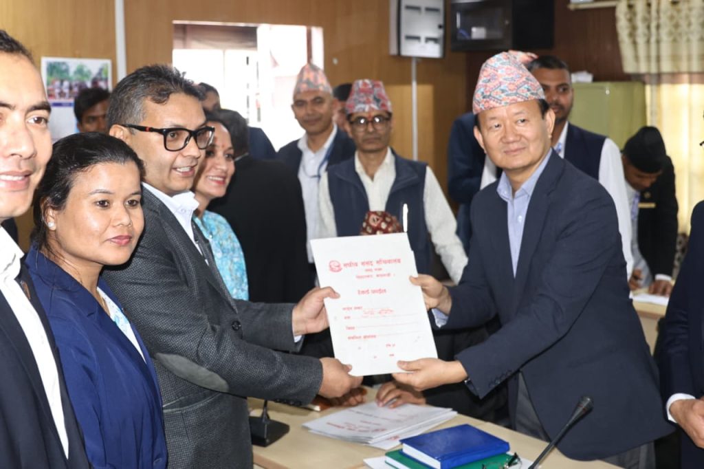 १२ वटा संसदीय समितिको सभापतिमा मनोनयन- कांग्रेस, नेकपा र एमालेको पनि उम्मेदवारी